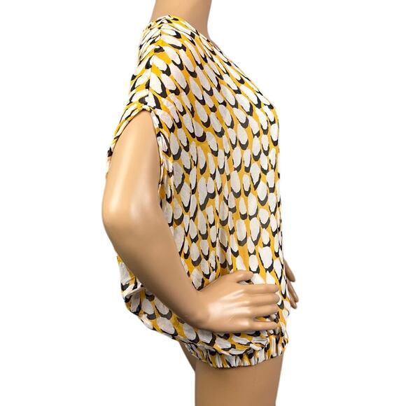 Diane Von Furstenberg Silk Blouse Black Yellow Abstract Print SZ P Quiet Luxury - Picture 2 of 9